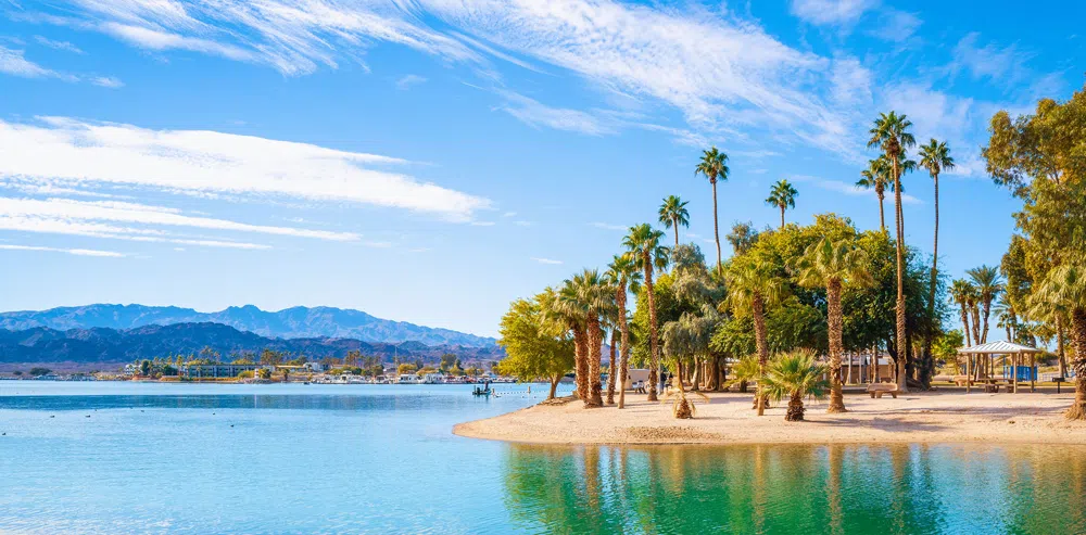 Lake Havasu Living: A Comprehensive Guide