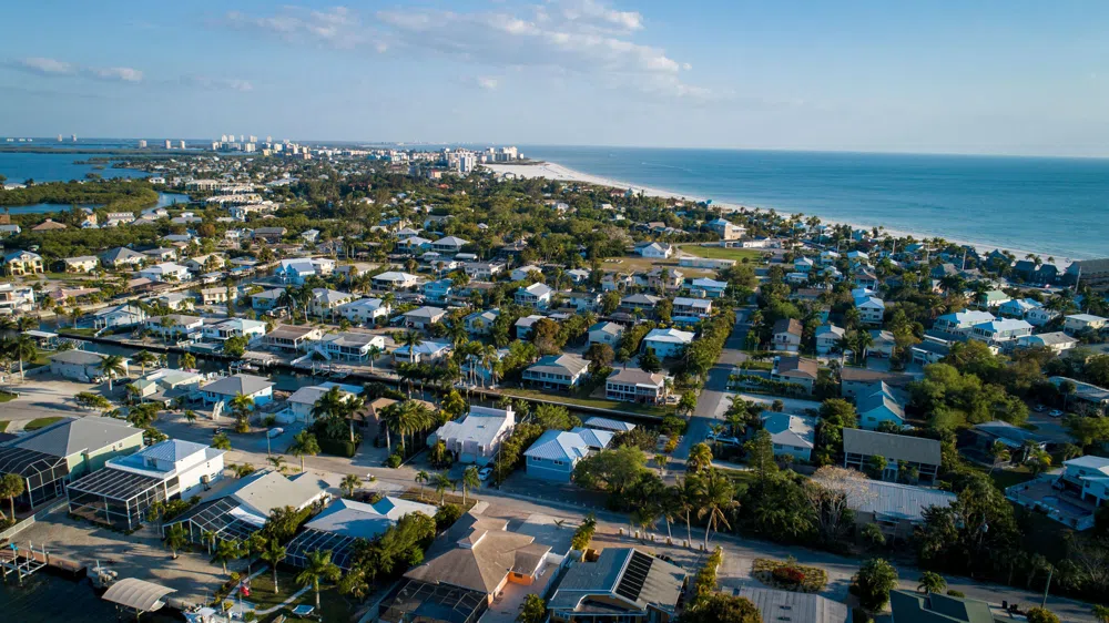 5 Reasons Why Houses in Fort Myers Beach are Fetching Good Deals!