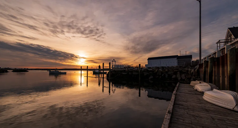 Living and Investing in Biddeford Pool, Maine: A Coastal Community with Timeless Charm